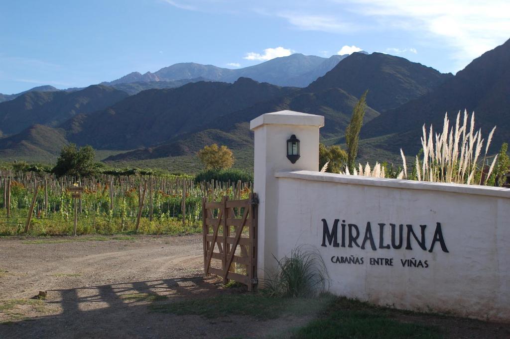 Miraluna Bodega Boutique Cachi Exterior photo